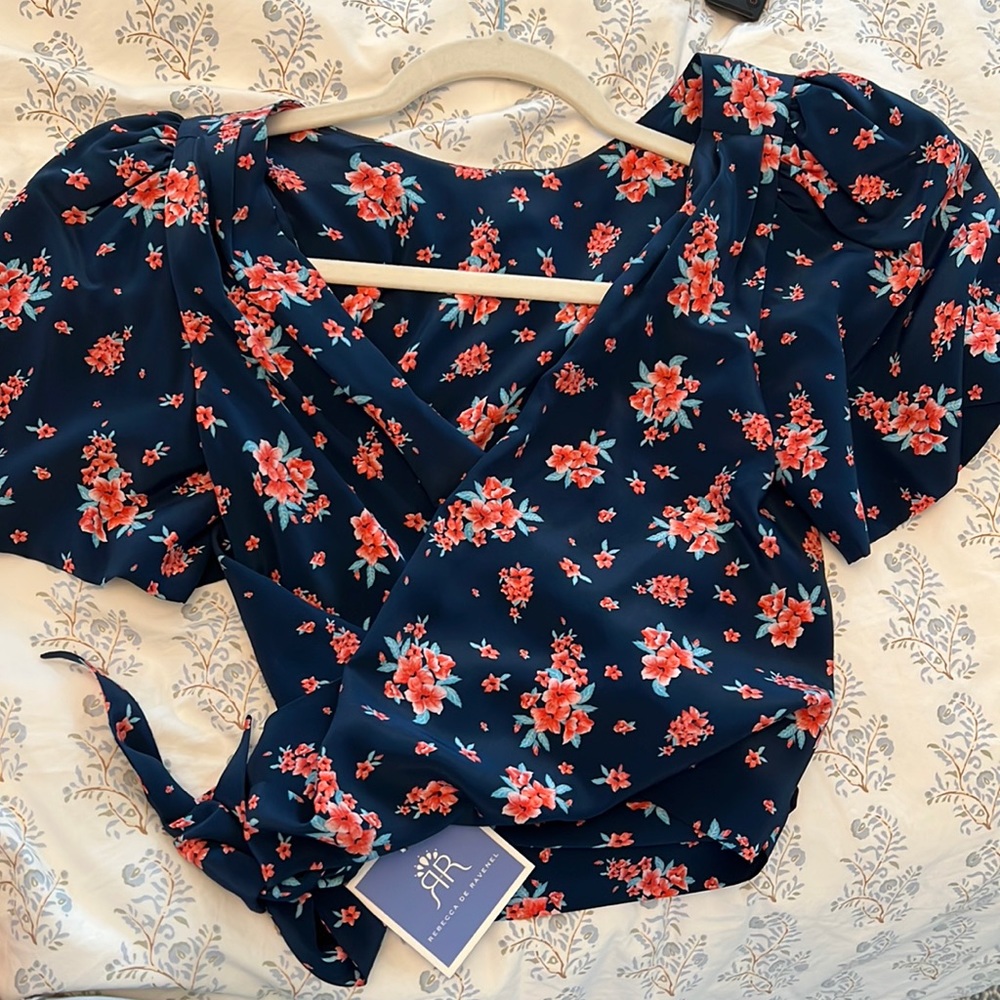 Rebecca De Ravenel Floral Crop Top